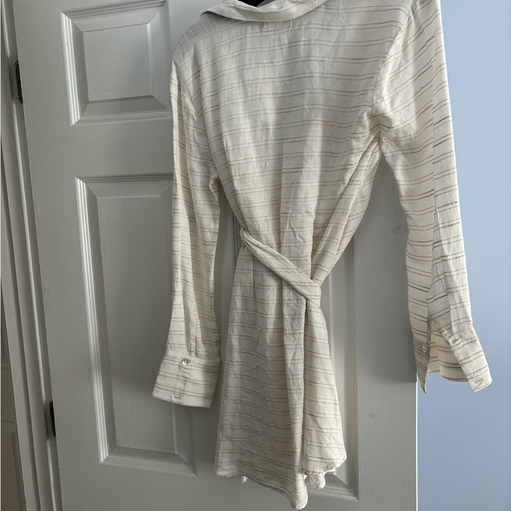 L*Space Cream Wrap Robe - Picture 5 of 5